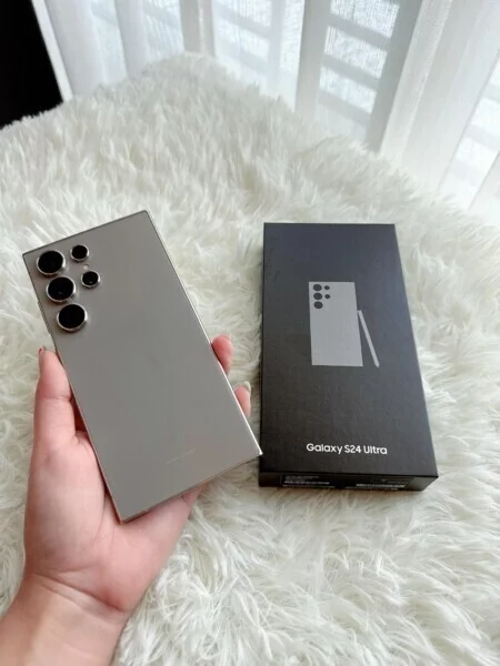 บริการฝากมือถือบางรัก