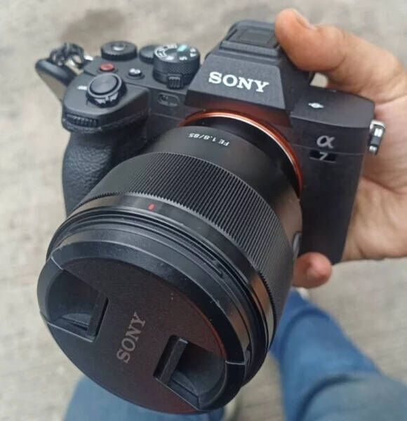 บริการฝากกล้องรัชดา