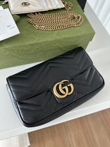 บริการฝากกระเป๋าแบรนด์เนมรัชดา